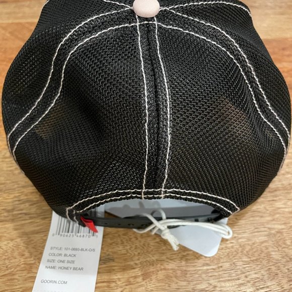 NIB Limited Edition Goorin Brothers “Kinky” Honey Bear Trucker Hat